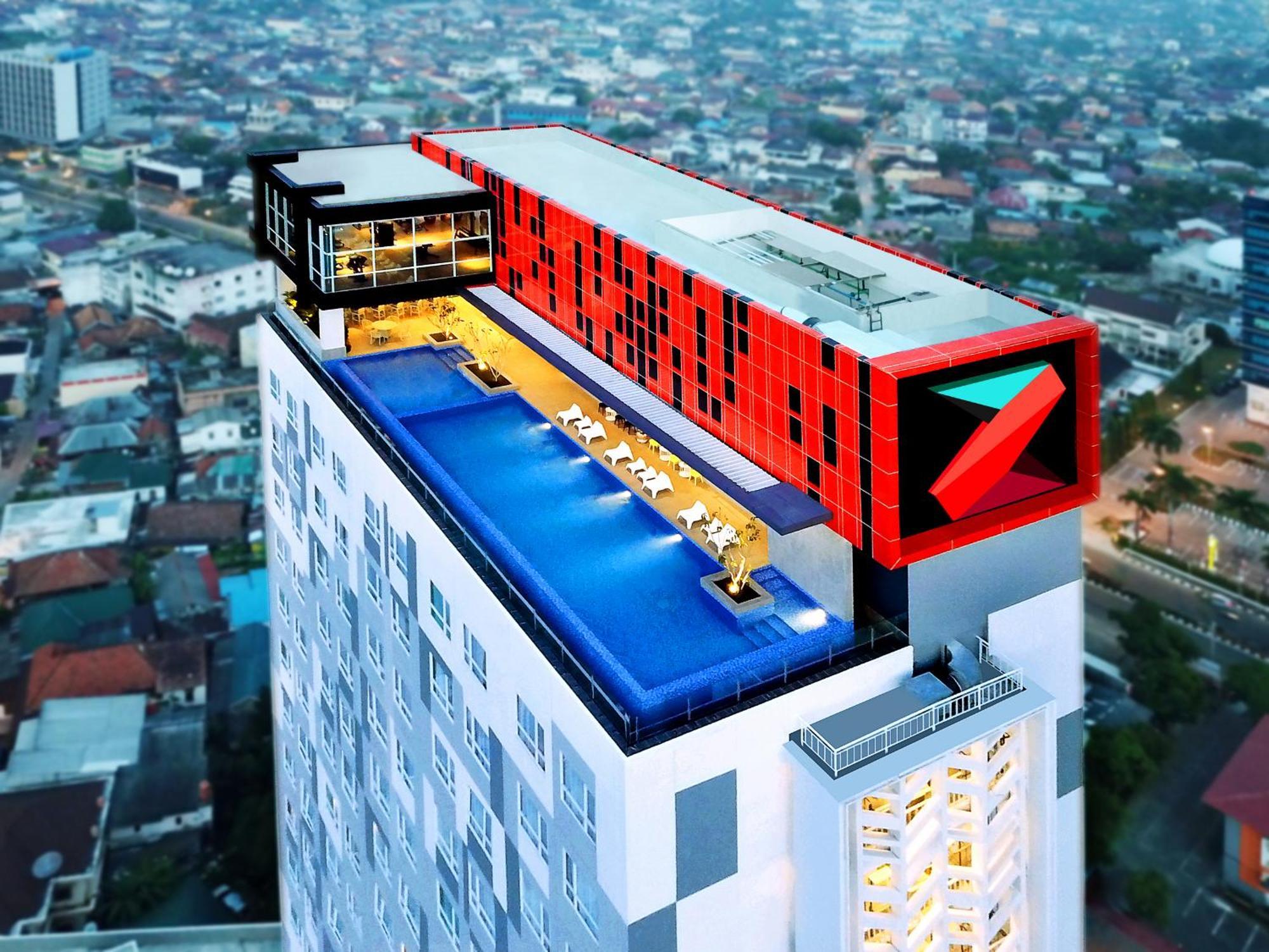 The Zuri Hotel Palembang Exterior photo
